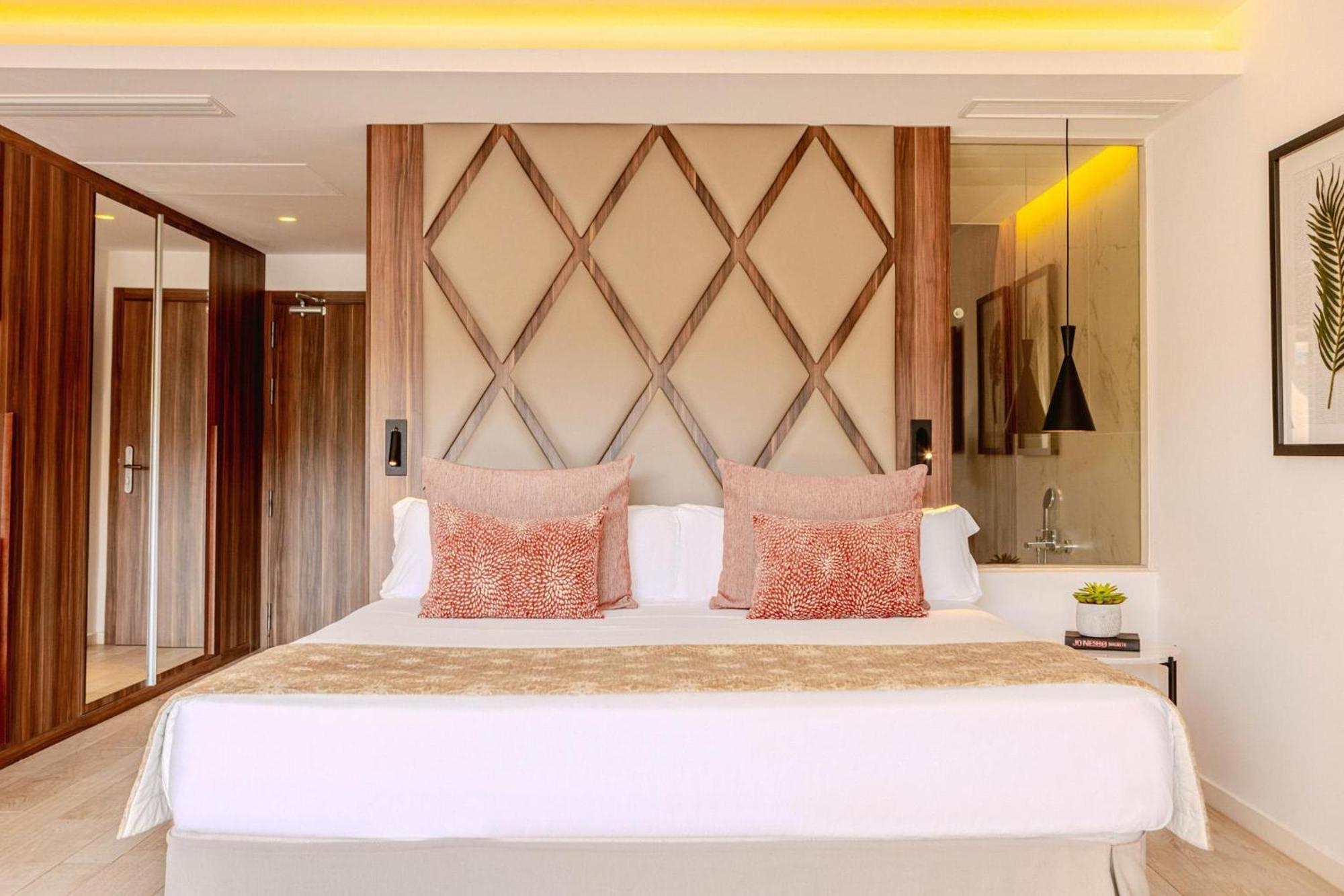 Zafiro Palace Palmanova Ngoại thất bức ảnh
